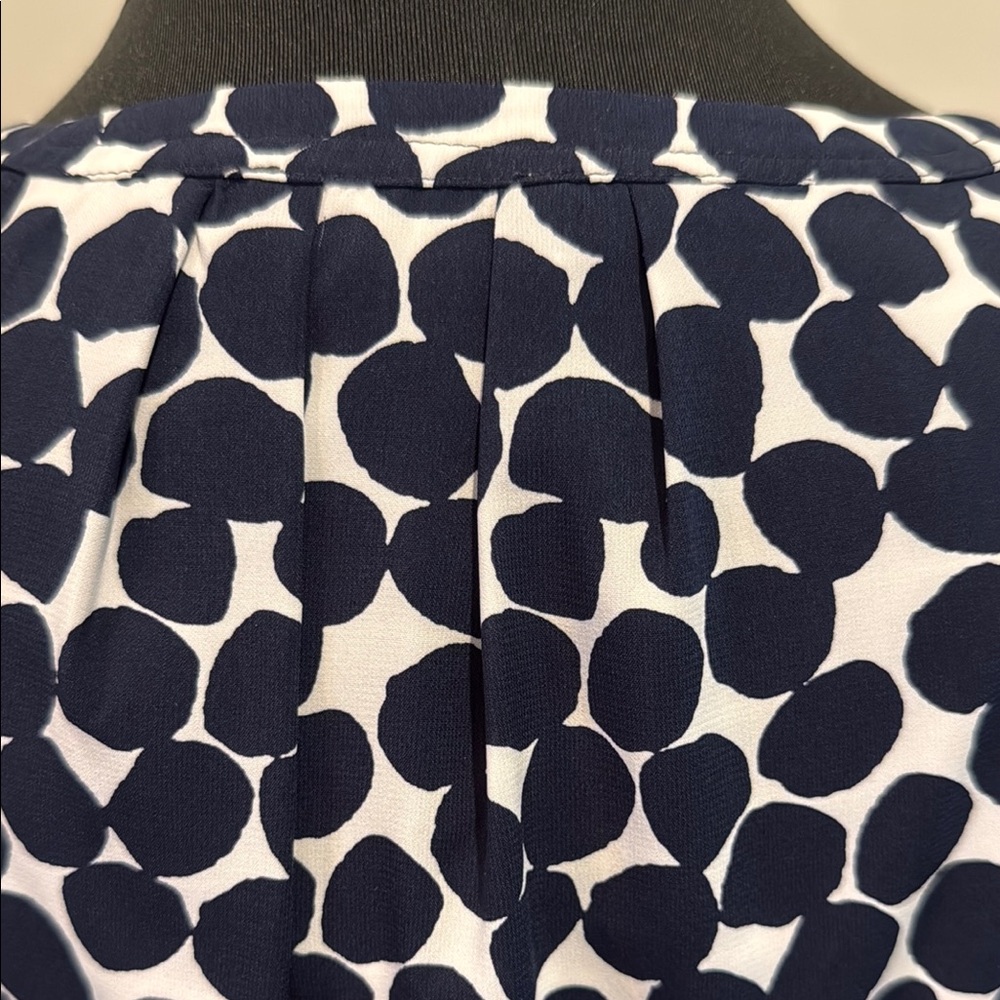 NWT Blouse - Picture 3 of 6